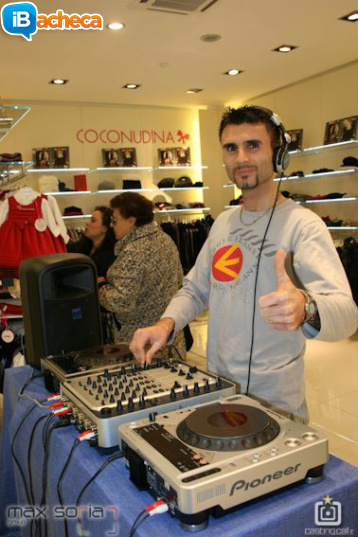 Immagine 5 - Dj musica 360° per eventi