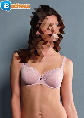 Immagine 1 - Sensualissima ragazza