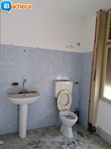 Immagine 4 - AffittsLocale Commerciale