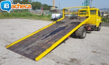Immagine 2 - Carro attrezzi acquistiam