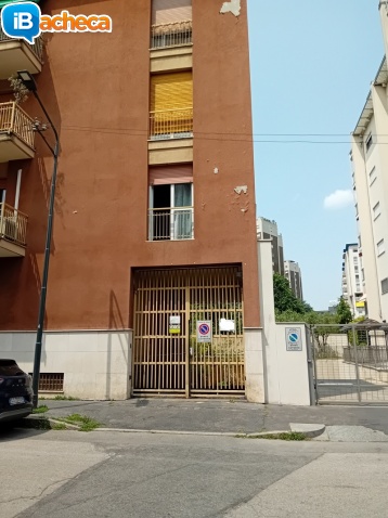 Immagine 5 - Box auto