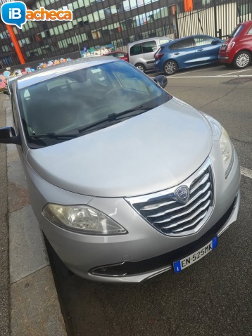 Immagine 1 - Lancia Ypsilon Gpl 2012