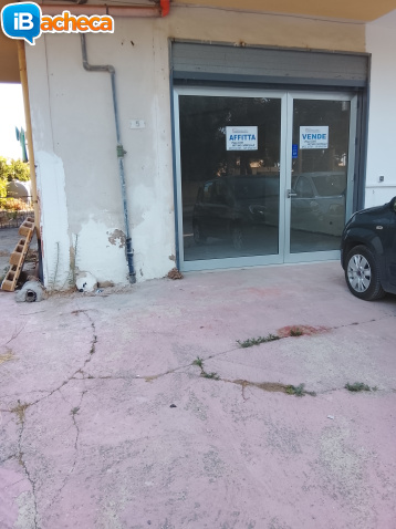Immagine 1 - Villaggio Peuzzo magazzin