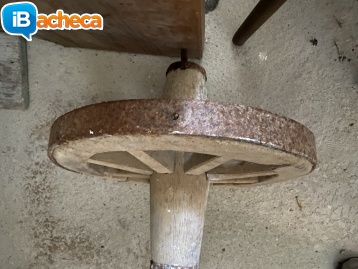Immagine 4 - Antica Ruota in legno