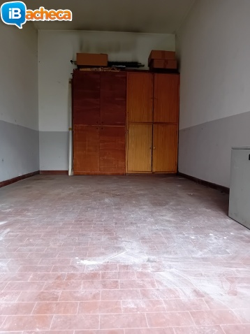 Immagine 3 - Box auto Via Urbino