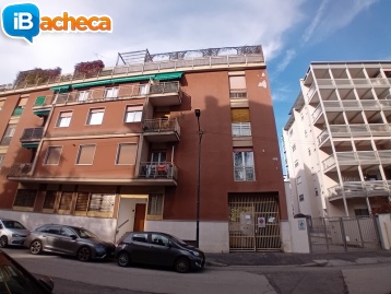 Immagine 4 - Box auto Via Urbino